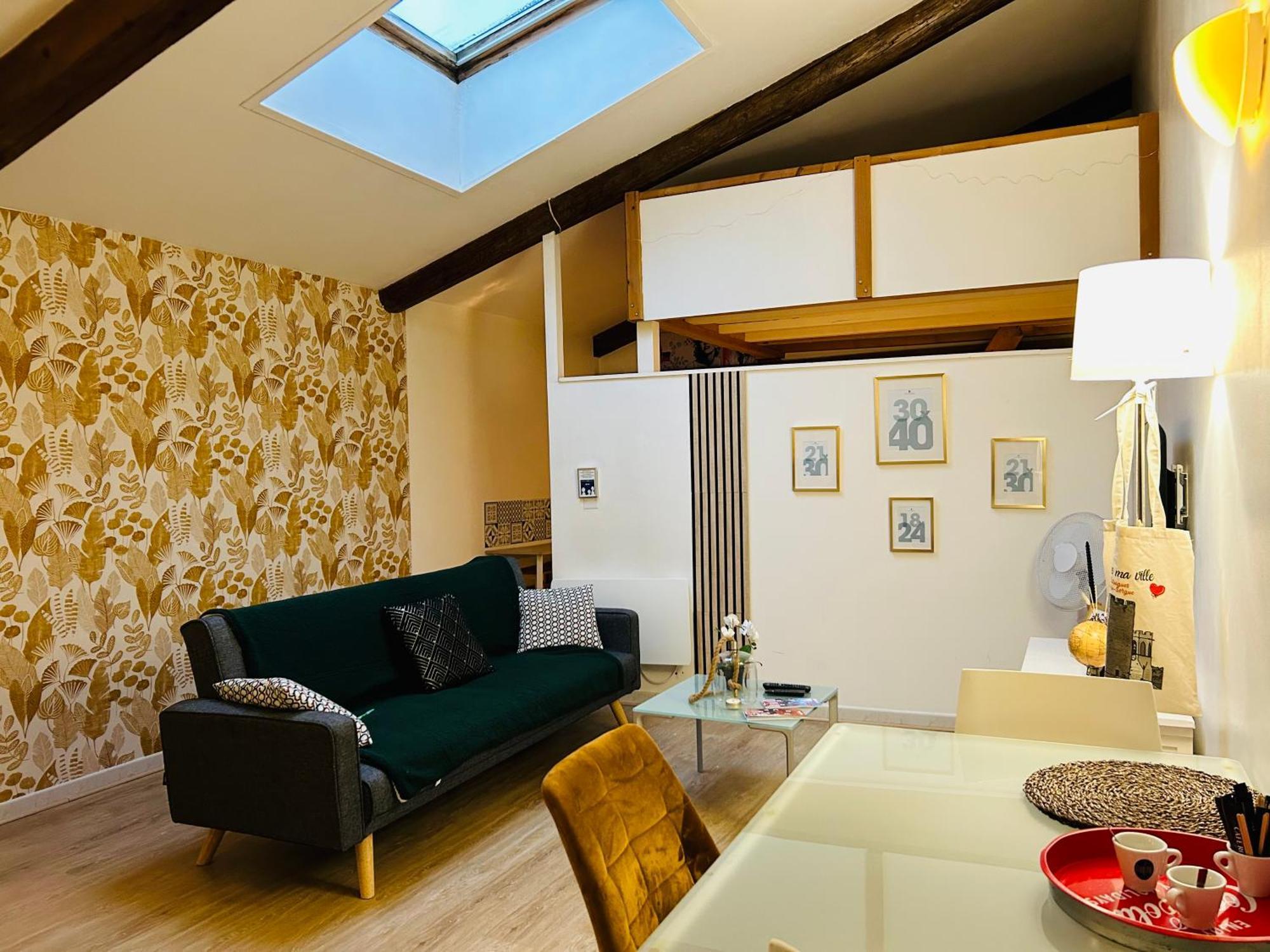 Le Saint-Lazare Appartement Au Calme Intra Muros อาวีญง ภายนอก รูปภาพ